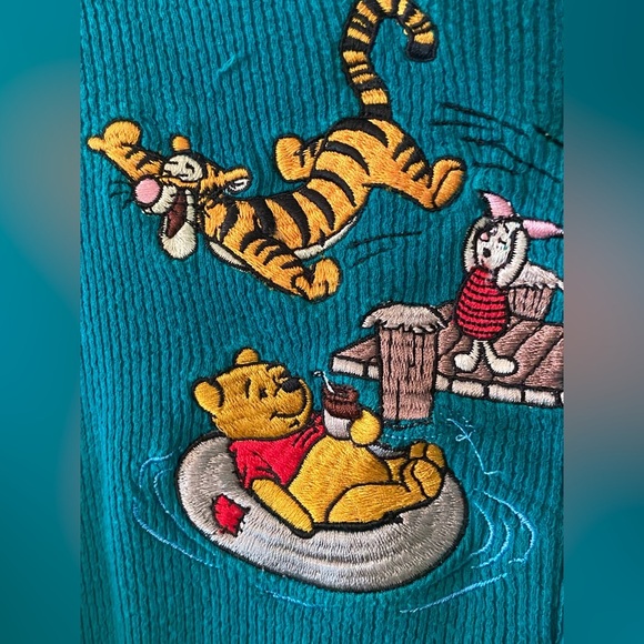 Vintage Disney Winnie the Pooh Tigger 90s Embroidered Henley Style Shirt Size XL - Picture 12 of 12